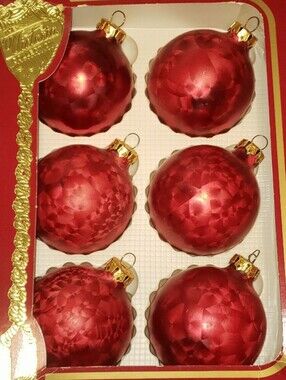 Vintage Box Of Victoria Collection Red Luster Glass Christmas Balls